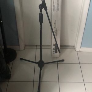 ROK-IT Microphone Boom Stand with Tripod Base